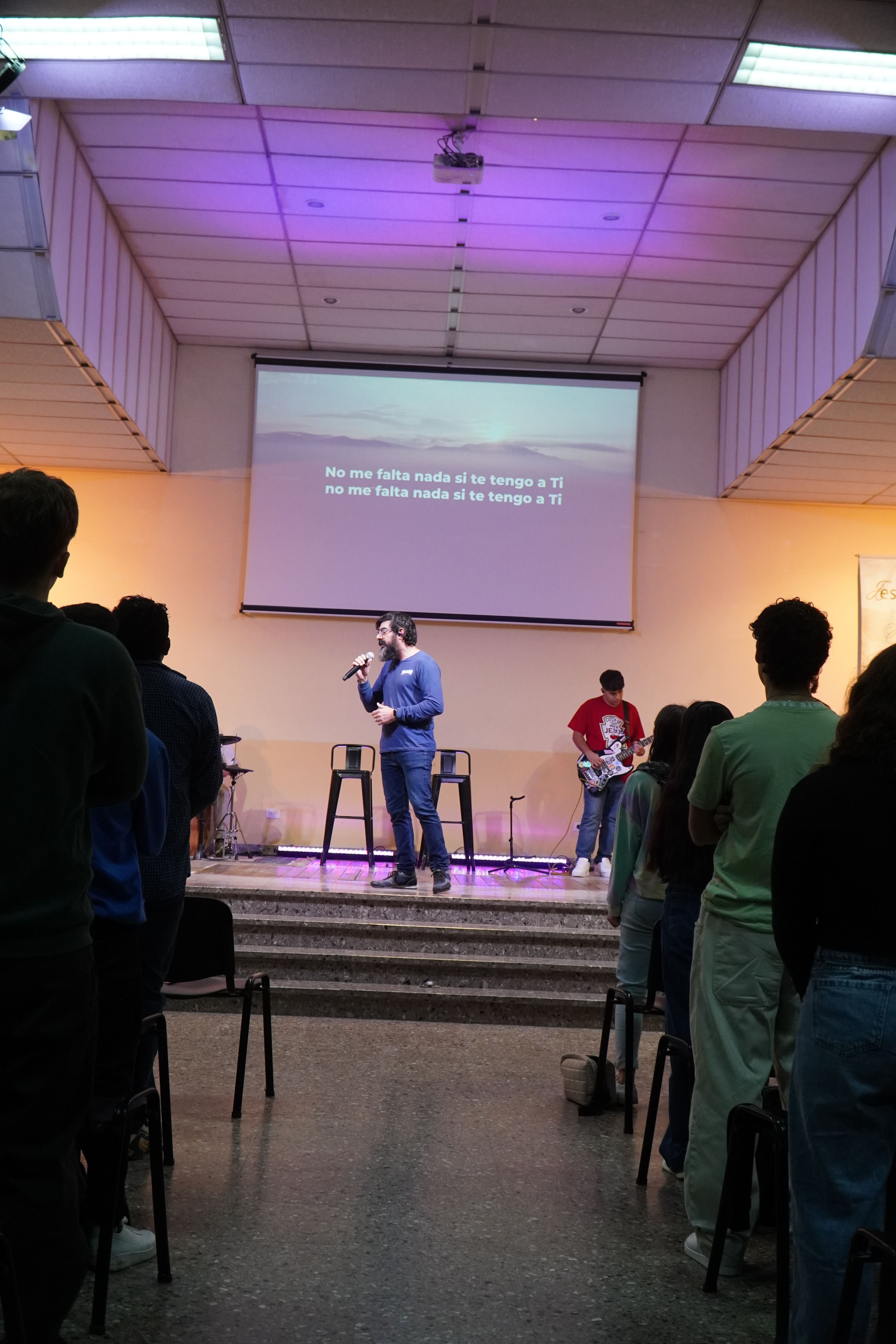 Encuentro de jóvenes en ICE Pilar